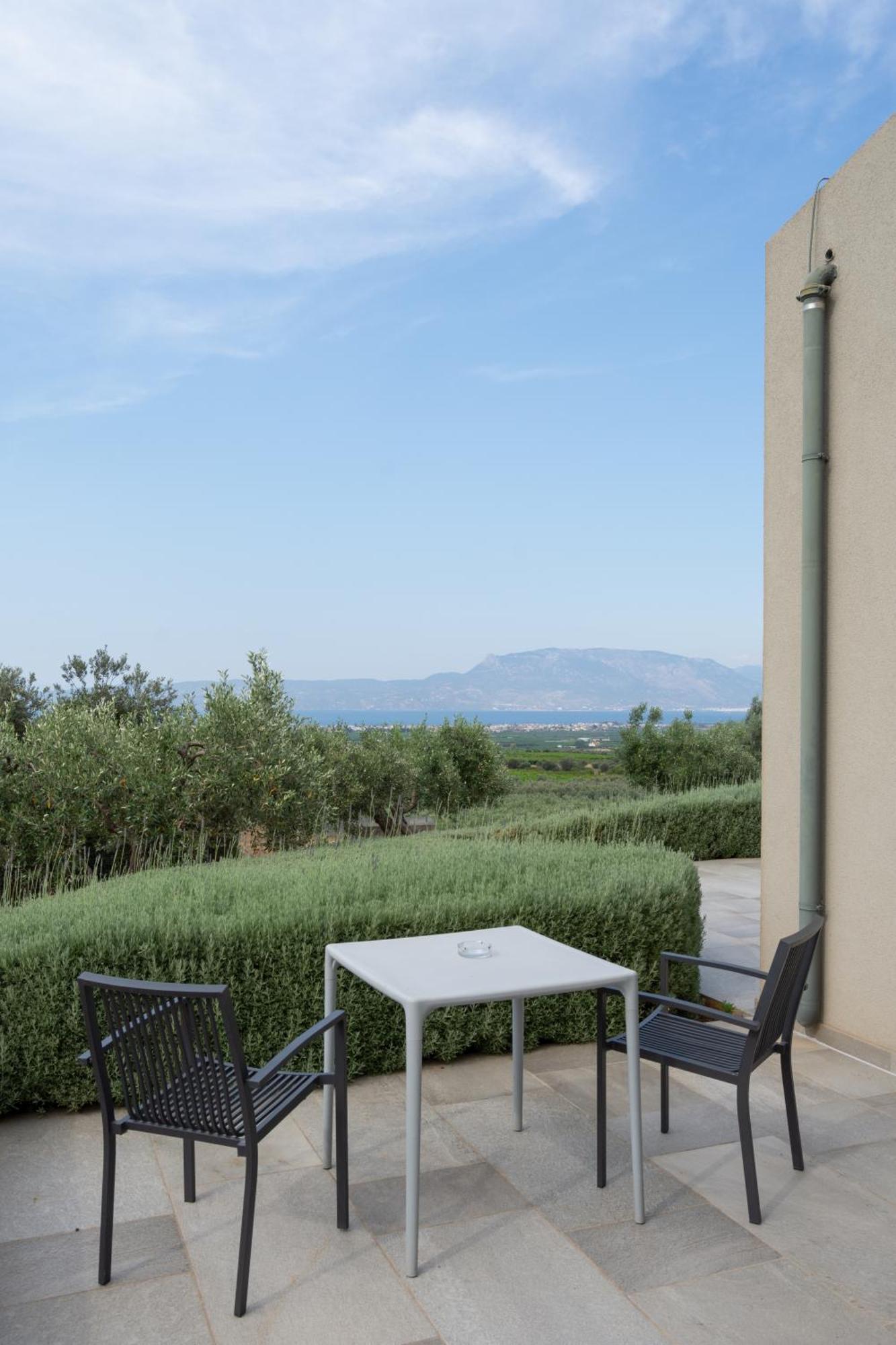 Вілла The Olive Hill Assos  Екстер'єр фото